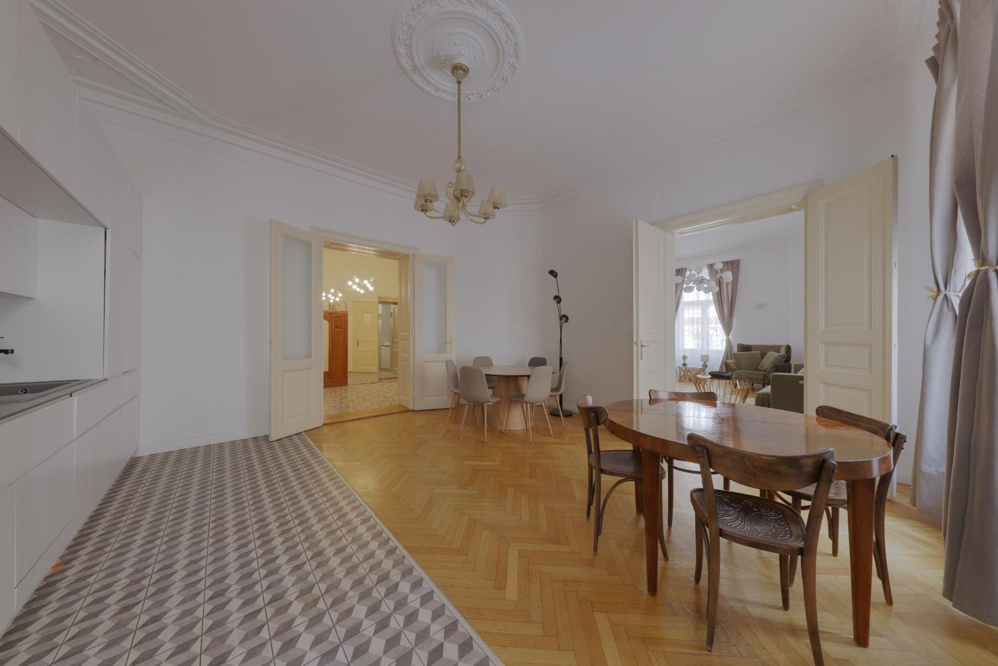 Beautiful Condo At The Old Town Bratislava Dış mekan fotoğraf